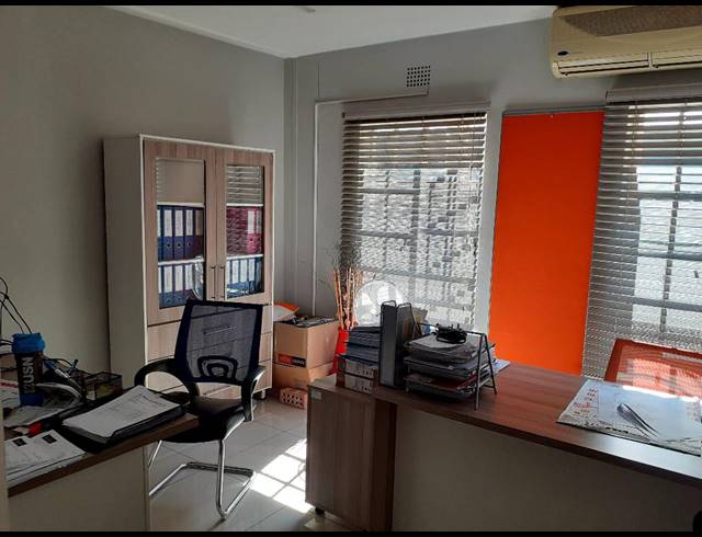 100M² OFFICE FOR SALE IN NELSPRUIT CENTRAL